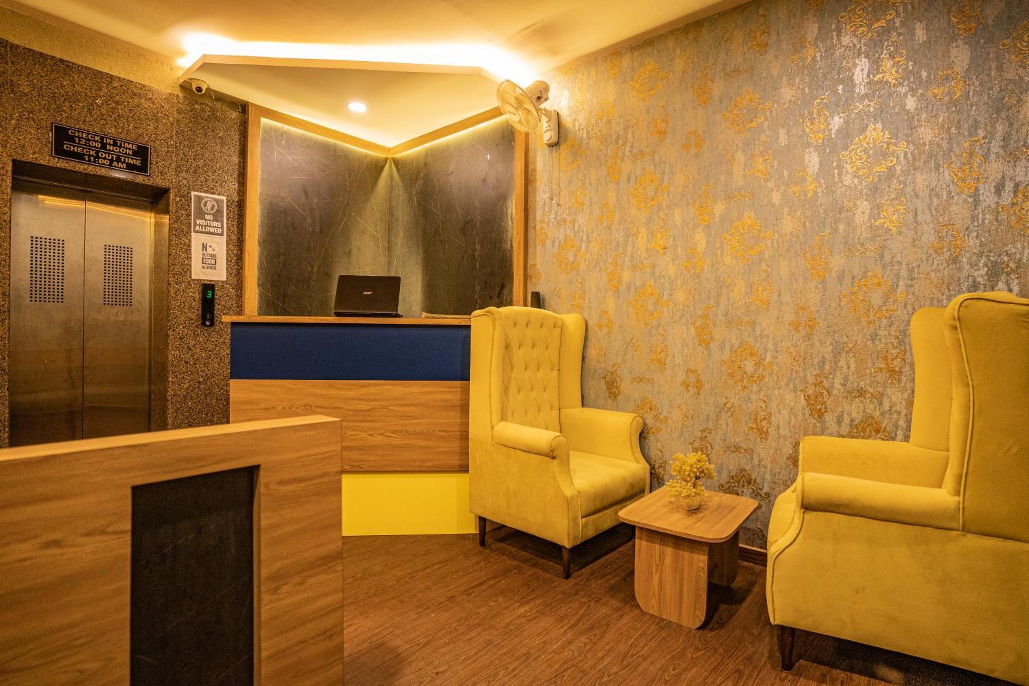 Hotel Naman Udajpur Zewnętrze zdjęcie