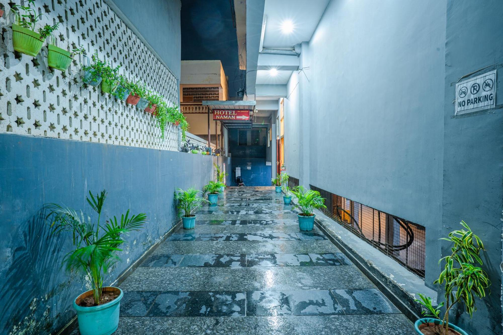 Hotel Naman Udajpur Zewnętrze zdjęcie