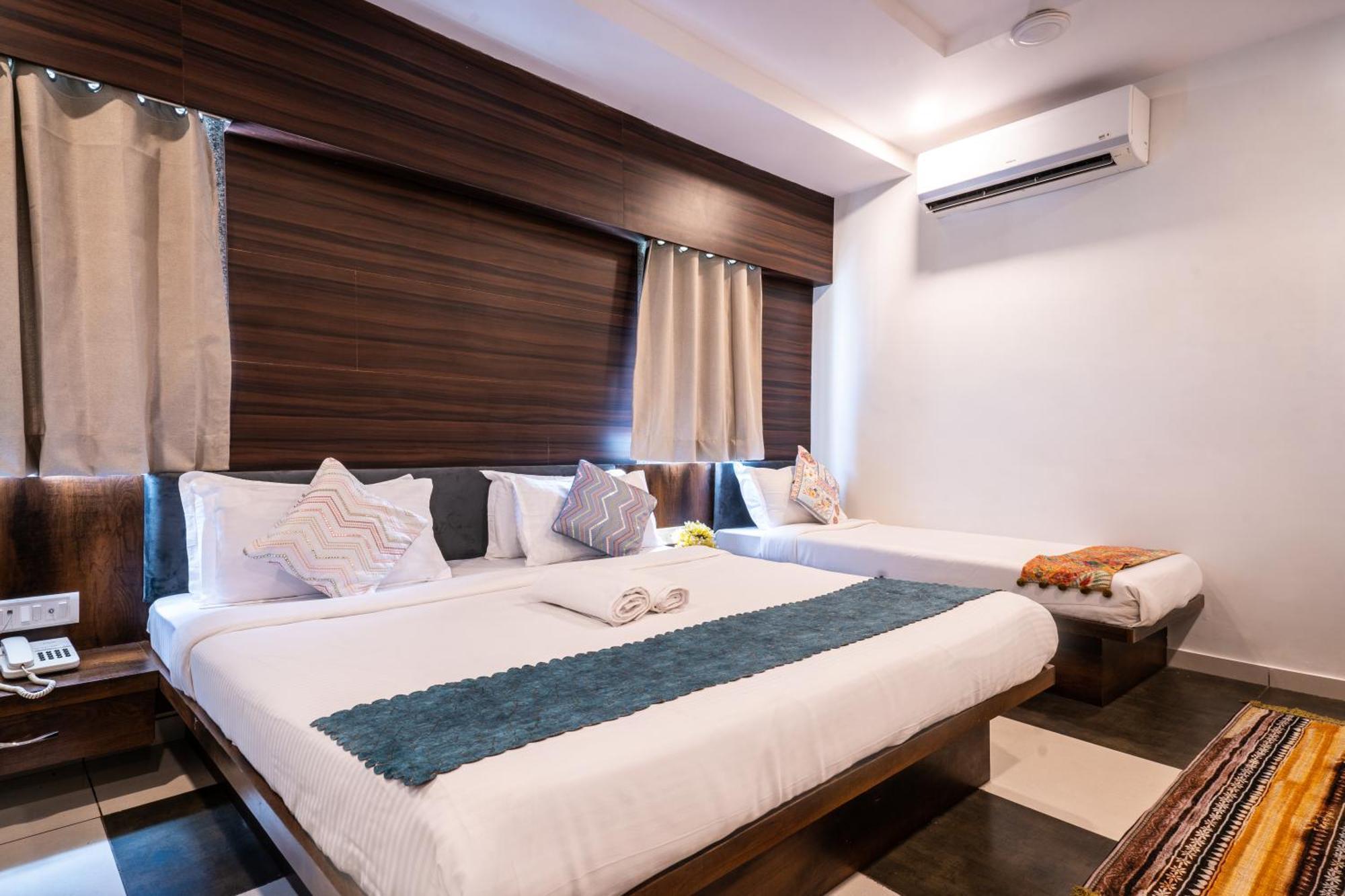 Hotel Naman Udajpur Zewnętrze zdjęcie