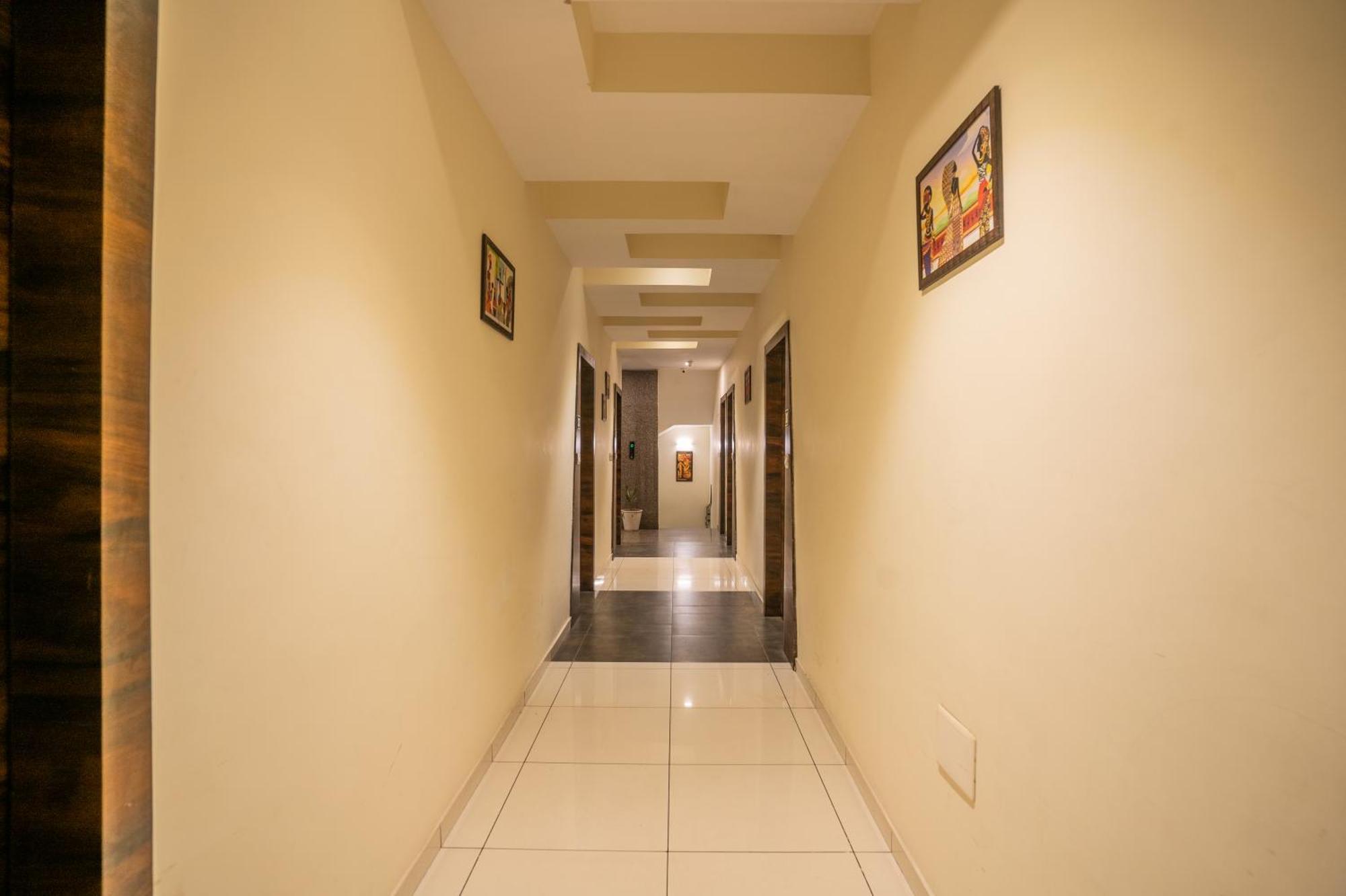 Hotel Naman Udajpur Zewnętrze zdjęcie