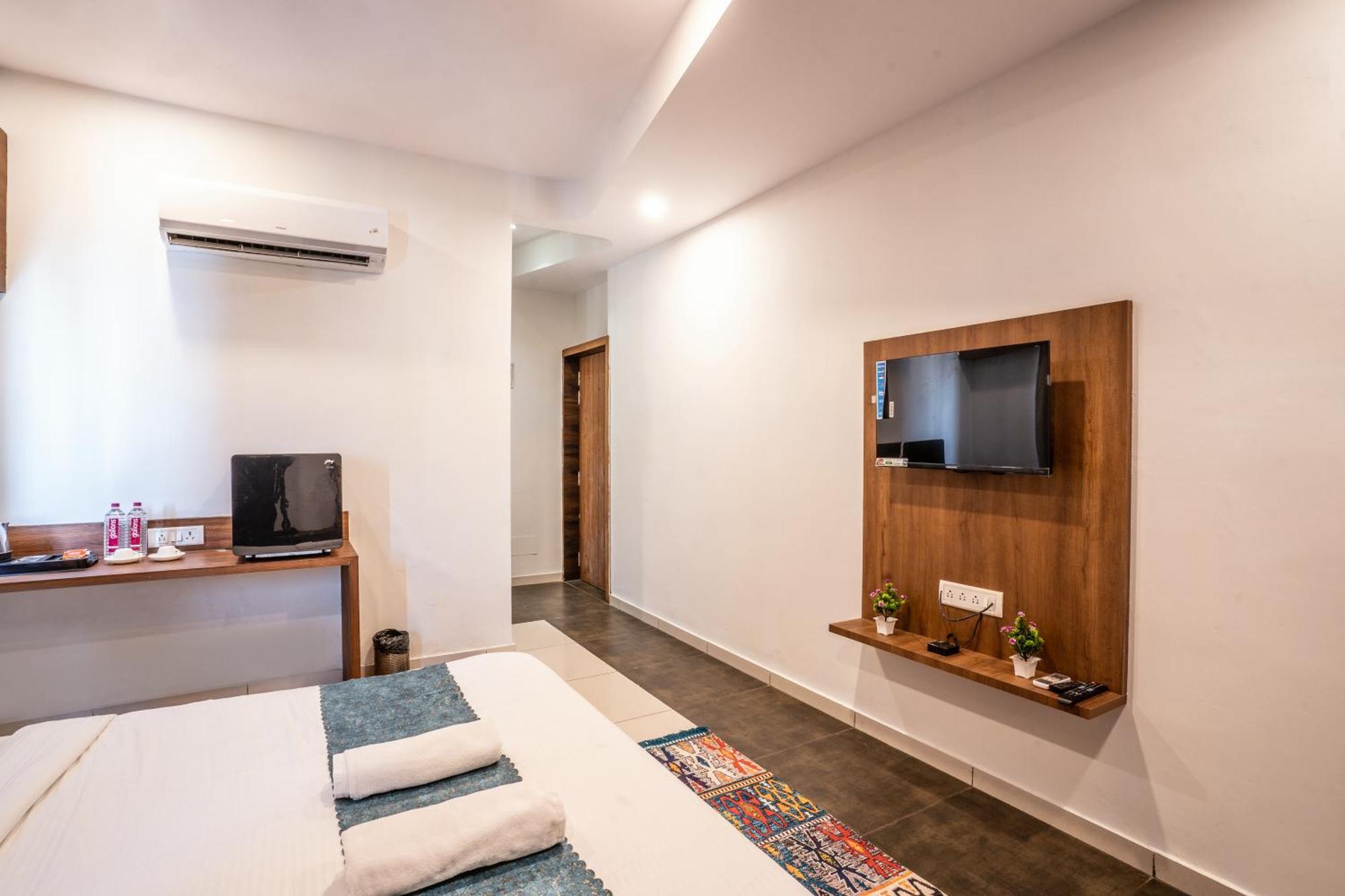 Hotel Naman Udajpur Zewnętrze zdjęcie