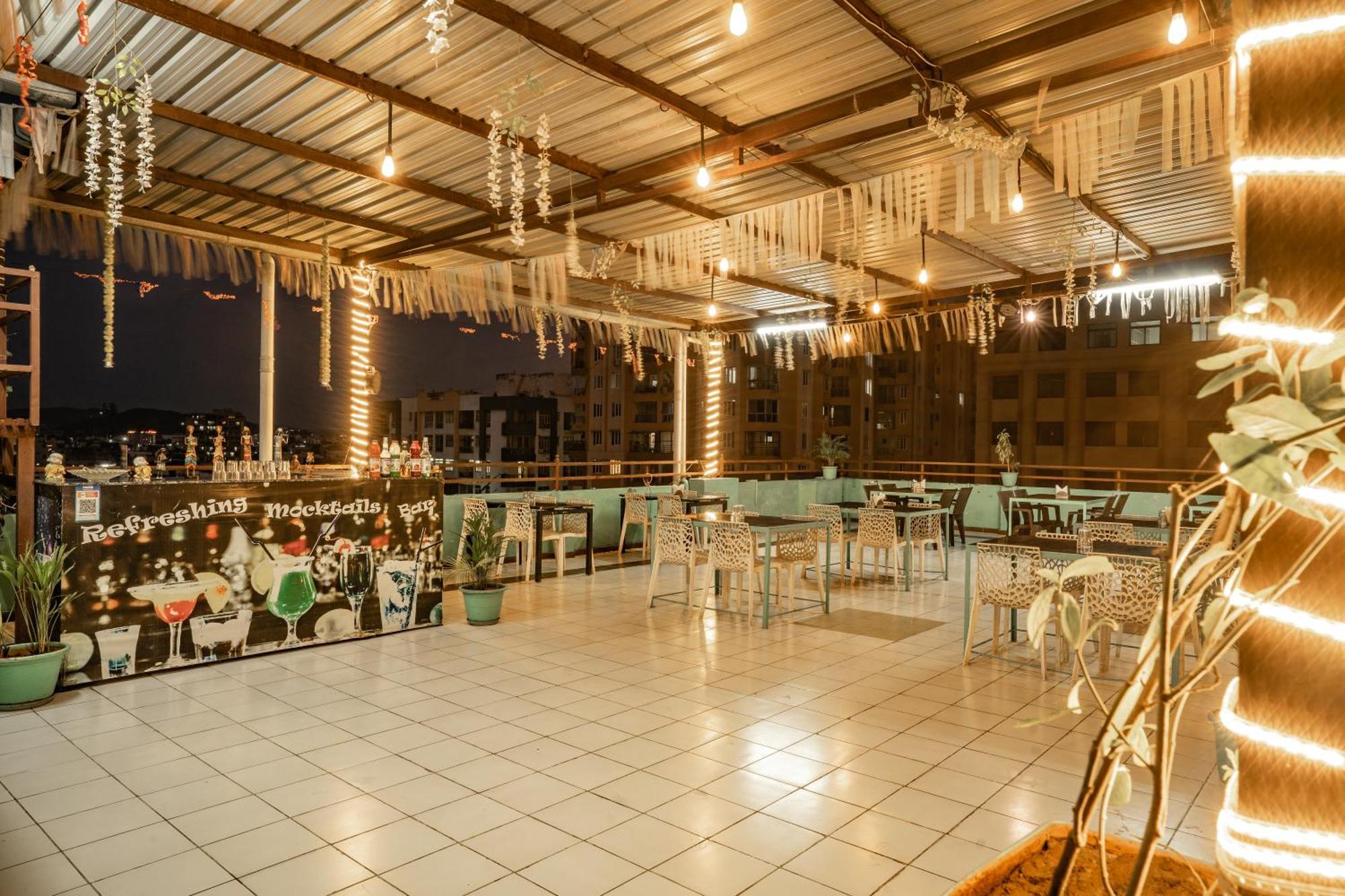 Hotel Naman Udajpur Zewnętrze zdjęcie