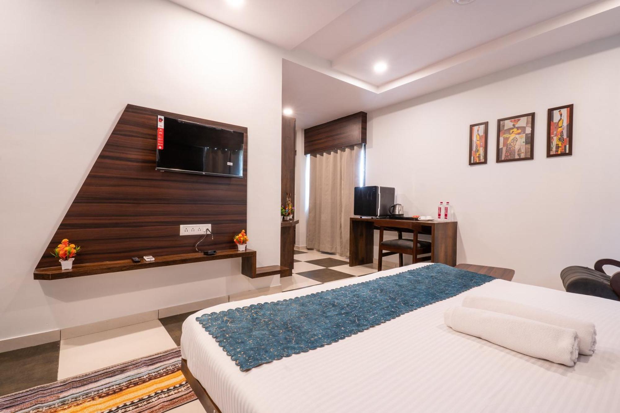 Hotel Naman Udajpur Zewnętrze zdjęcie